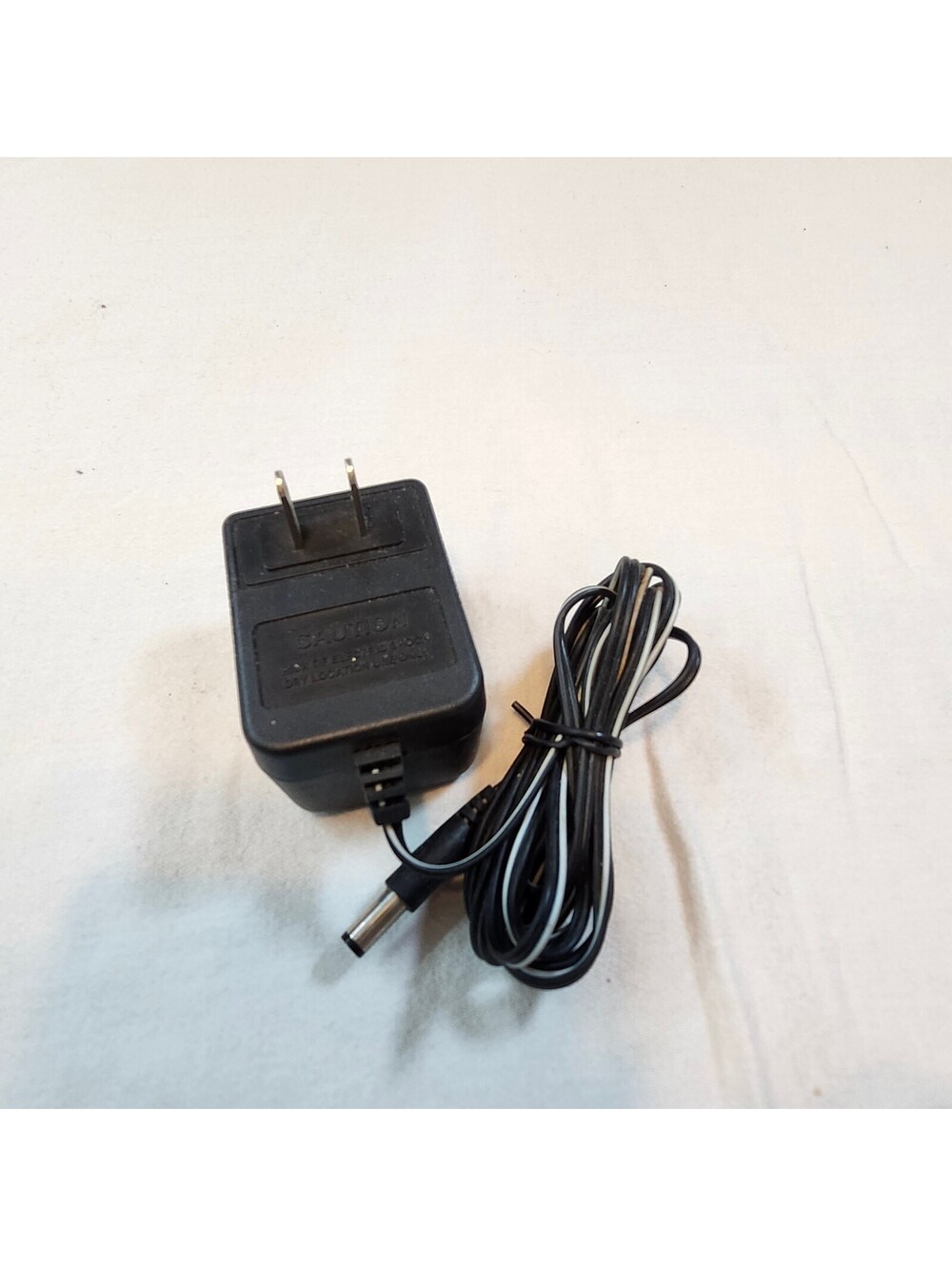 AC Adaptor - Picture 2 of 2